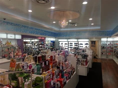 perfume house mt ommaney